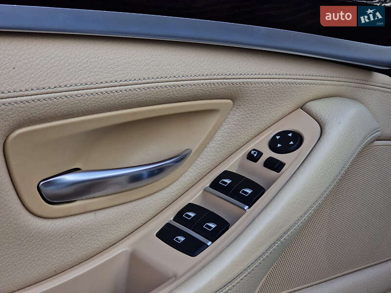 Седан BMW 5 Series 2011 в Хмельницком
