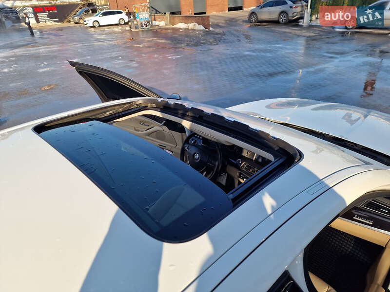 Седан BMW 5 Series 2011 в Хмельницком