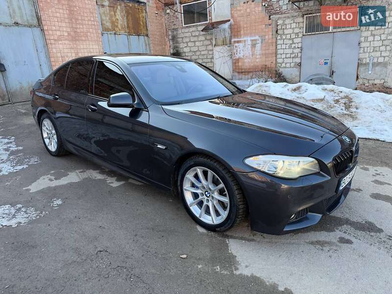 Седан BMW 5 Series 2013 в Тернополе