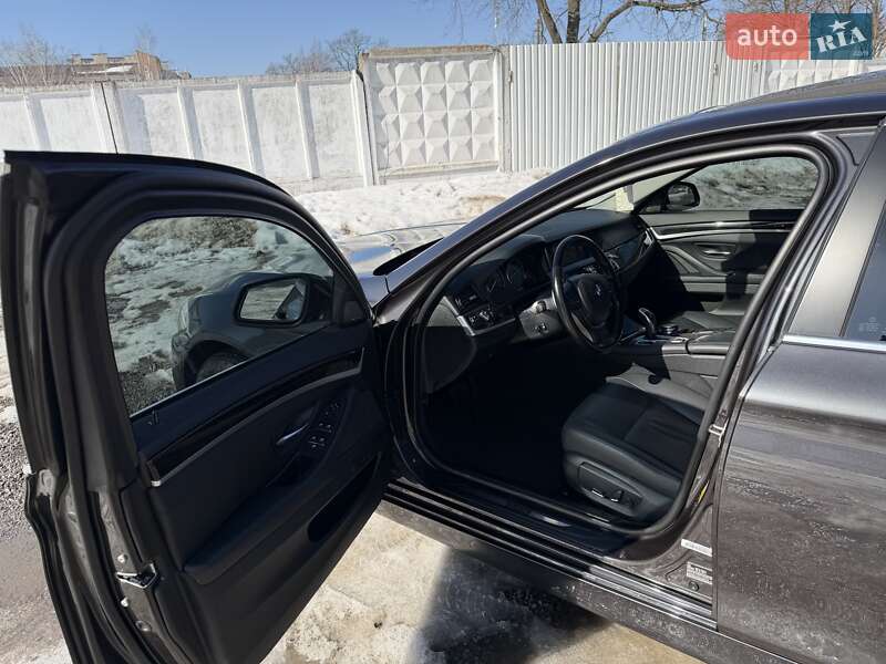 Седан BMW 5 Series 2016 в Житомире фото 22 Седан BMW 5 Series 2016 в Житомире