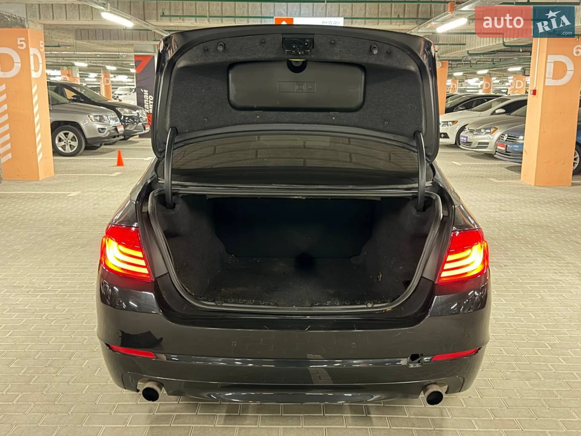 2011 BMW 5er - мініатюра 20