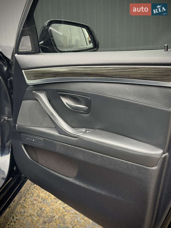 Седан BMW 5 Series 2016 в Ивано-Франковске фото 16 Седан BMW 5 Series 2016 в Ивано-Франковске