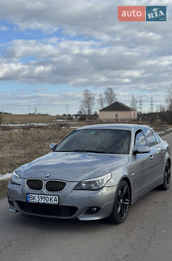 Седан BMW 5 Series 2003 в Ровно