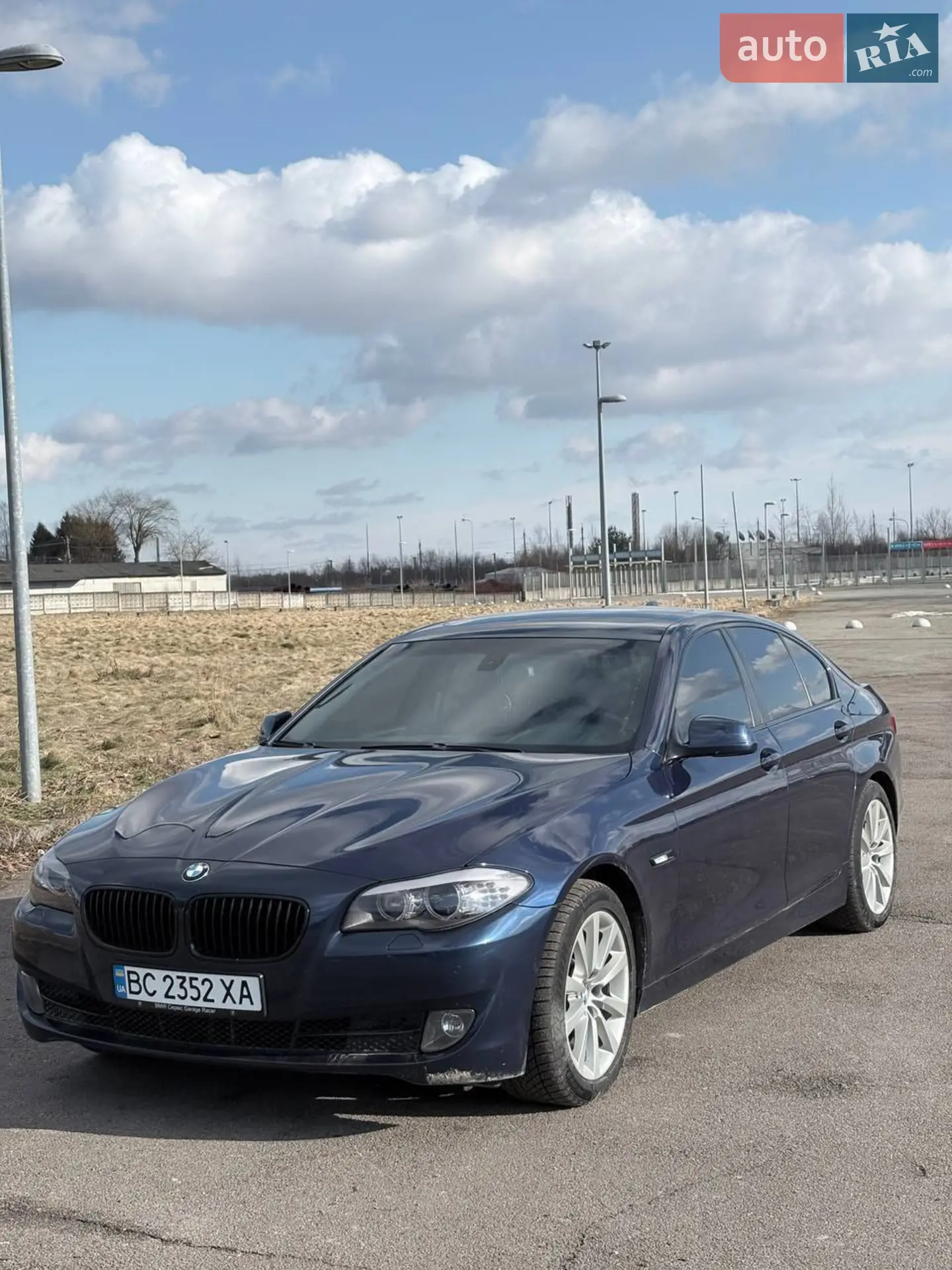 2010 BMW 5er - мініатюра 2