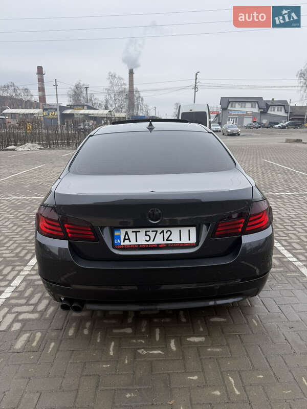 Седан BMW 5 Series 2011 в Черновцах