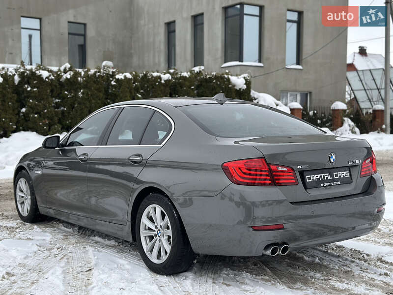 Седан BMW 5 Series 2014 в Луцке