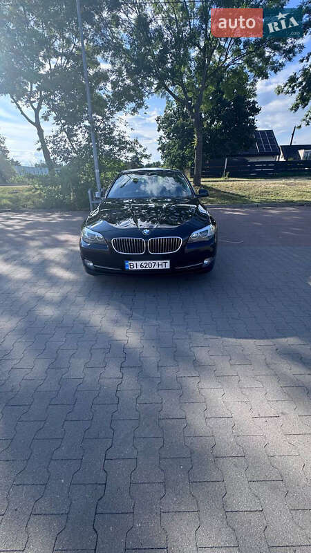 Седан BMW 5 Series 2012 в Львове