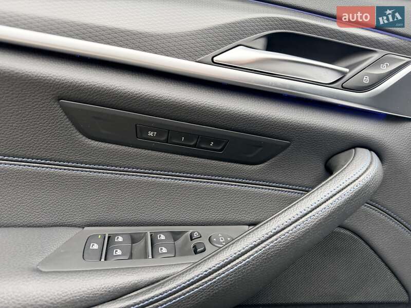 Седан BMW 5 Series 2022 в Киеве