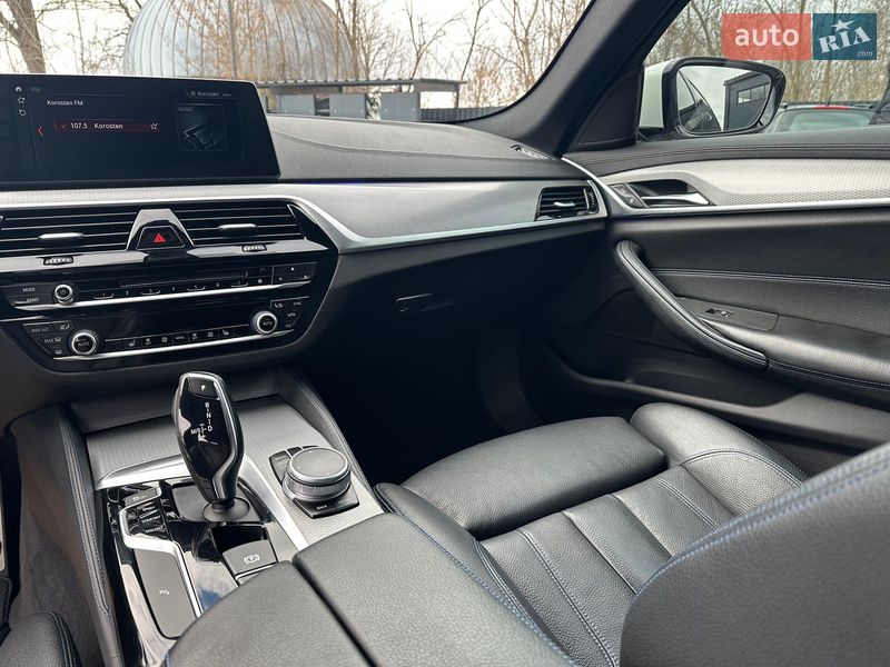 Седан BMW 5 Series 2017 в Коростене фото 38 Седан BMW 5 Series 2017 в Коростене