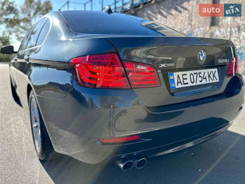 Седан BMW 5 Series 2015 в Львове фото 4 Седан BMW 5 Series 2015 в Львове