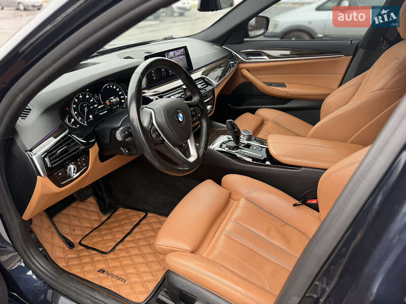 Седан BMW 5 Series 2018 в Киеве