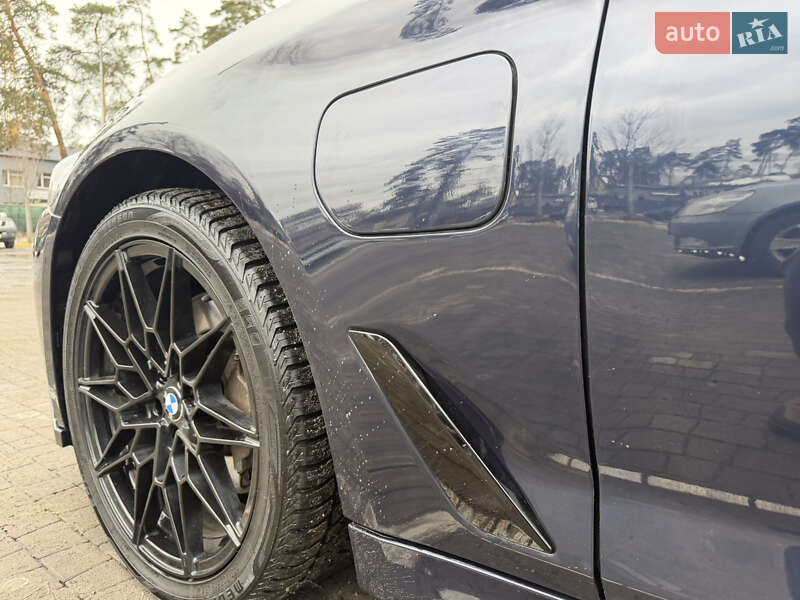 Седан BMW 5 Series 2018 в Киеве