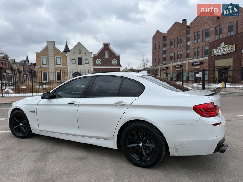 Седан BMW 5 Series 2015 в Киеве