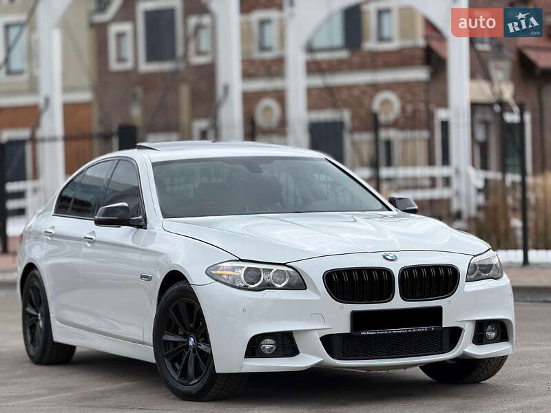 Седан BMW 5 Series 2015 в Киеве
