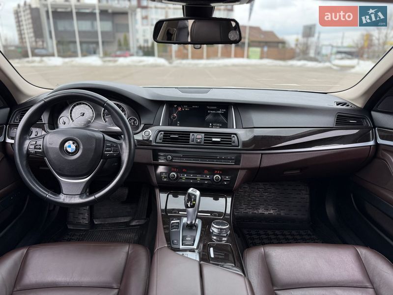 Седан BMW 5 Series 2015 в Киеве