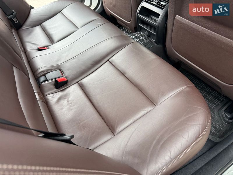 Седан BMW 5 Series 2015 в Киеве