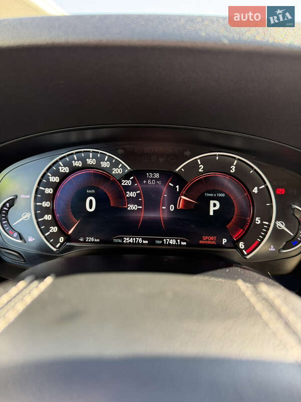 Седан BMW 5 Series 2017 в Ровно фото 23 Седан BMW 5 Series 2017 в Ровно