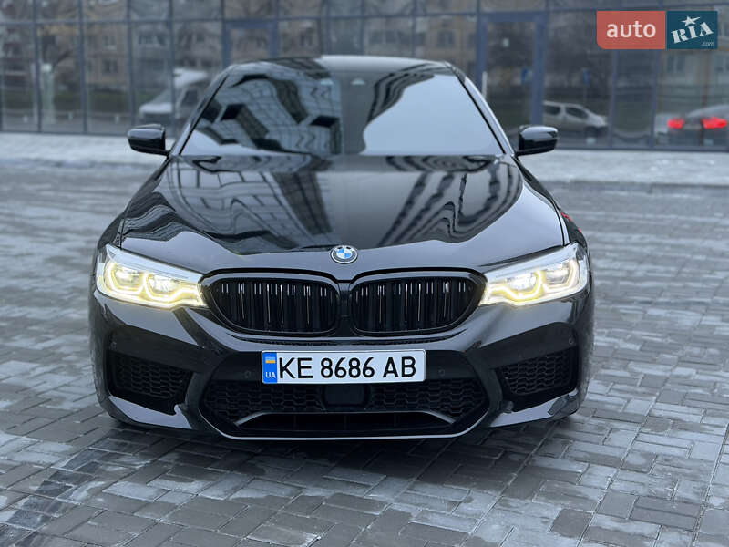 Седан BMW 5 Series 2017 в Днепре