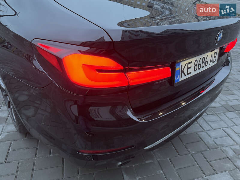 Седан BMW 5 Series 2017 в Днепре