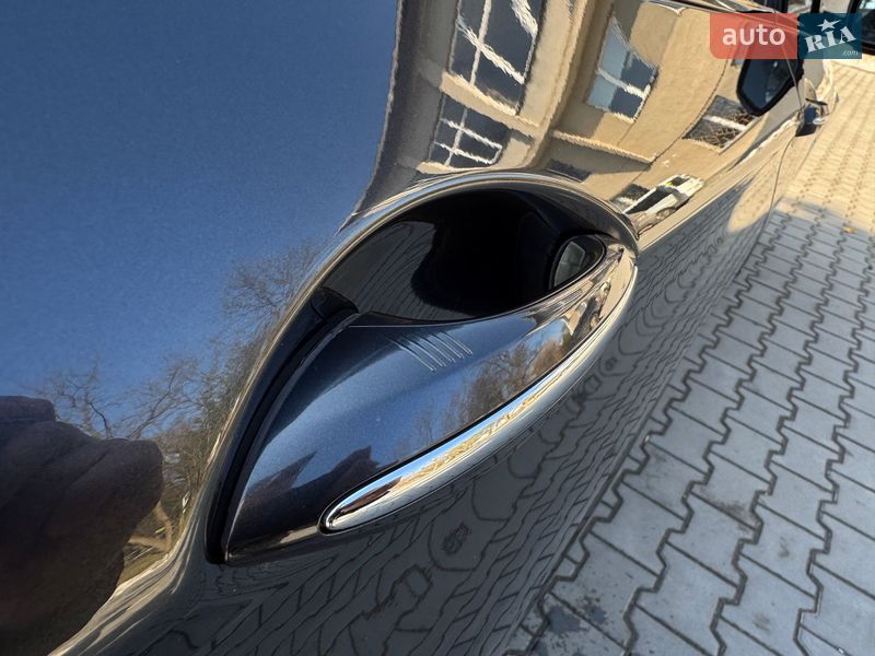 Седан BMW 5 Series 2014 в Луцке