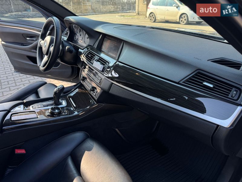 Седан BMW 5 Series 2014 в Луцке