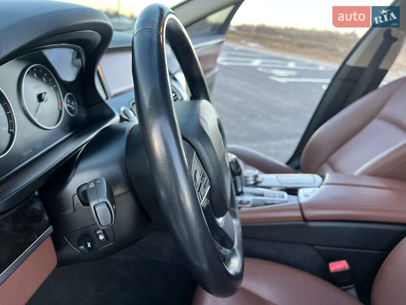 Седан BMW 5 Series 2015 в Ровно фото 61 Седан BMW 5 Series 2015 в Ровно