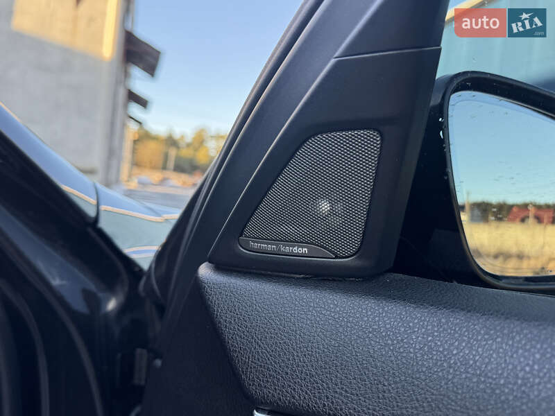 Седан BMW 5 Series 2013 в Остроге