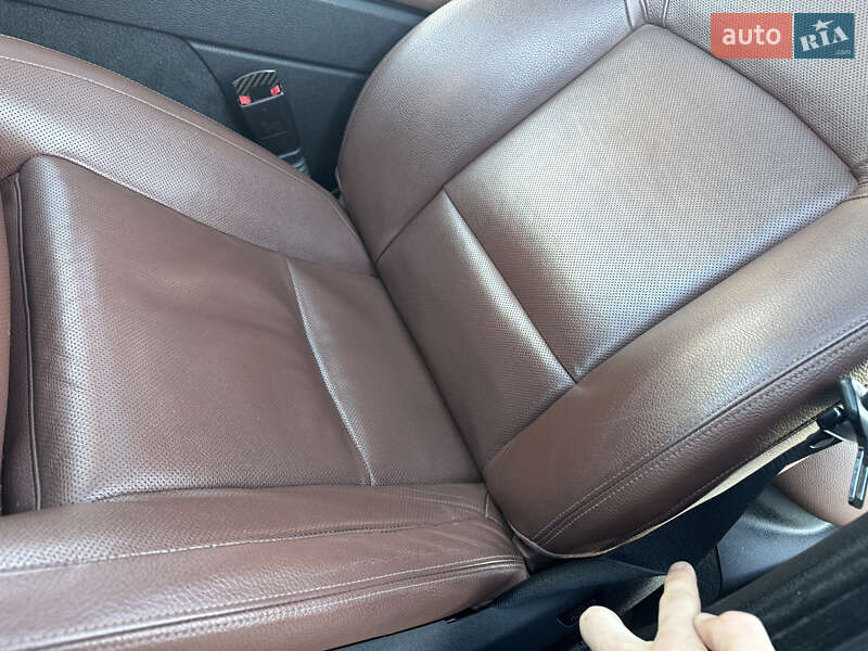 Седан BMW 5 Series 2013 в Остроге