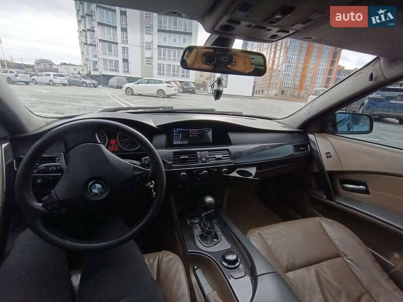 Седан BMW 5 Series 2005 в Трускавце