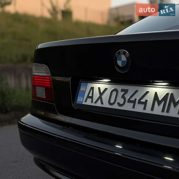 Седан BMW 5 Series 2002 в Харькове