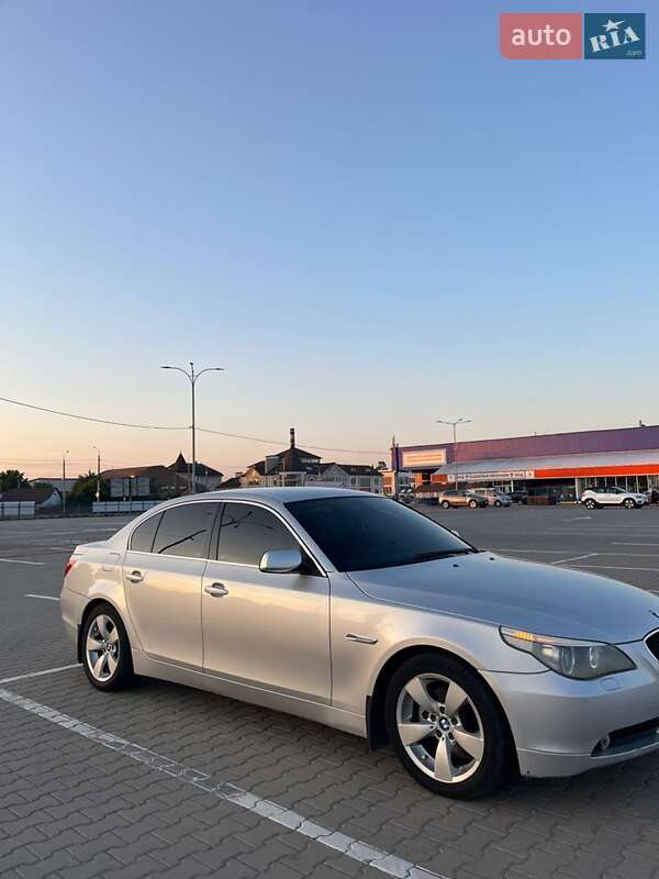 Седан BMW 5 Series 2004 в Черновцах фото 3 Седан BMW 5 Series 2004 в Черновцах