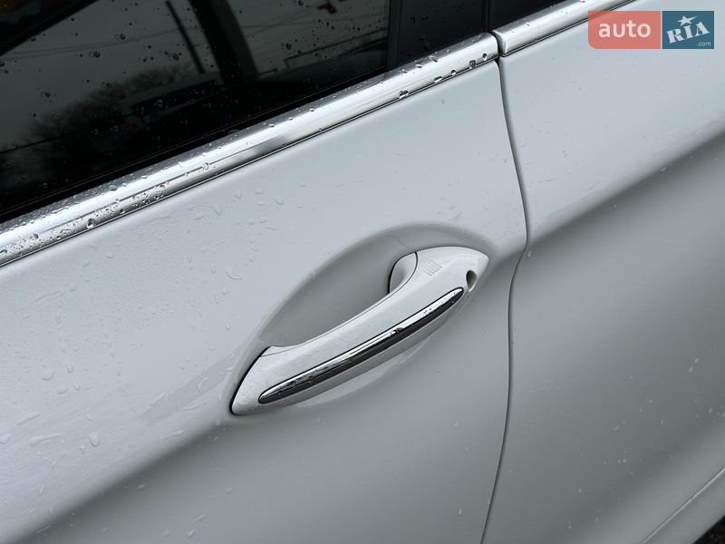 Седан BMW 5 Series 2014 в Виннице