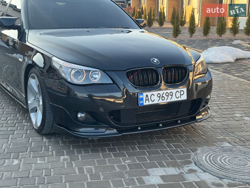 Седан BMW 5 Series 2005 в Вараше