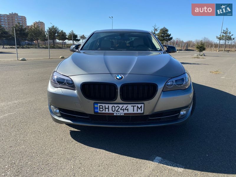 Седан BMW 5 Series 2012 в Одессе