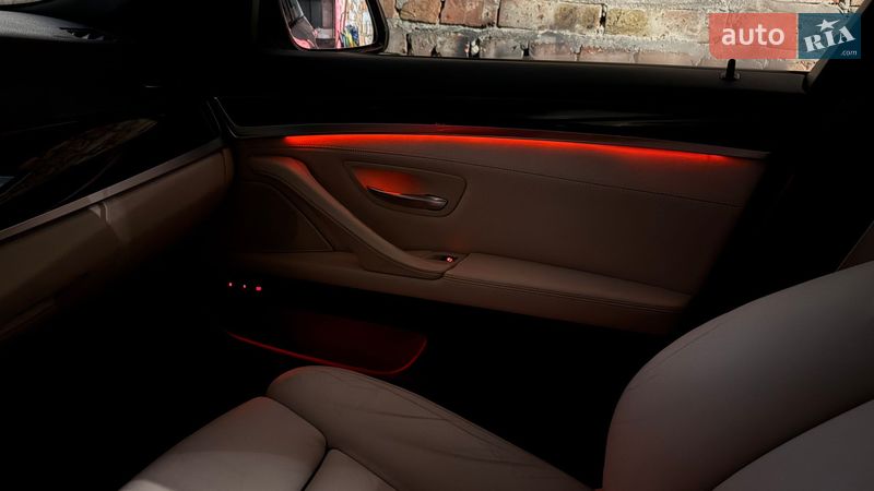 Седан BMW 5 Series 2016 в Луцке