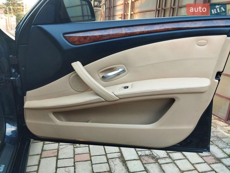 Седан BMW 5 Series 2008 в Одессе