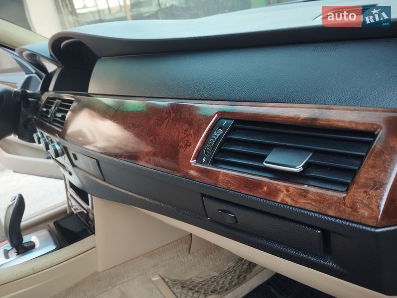 Седан BMW 5 Series 2008 в Одессе