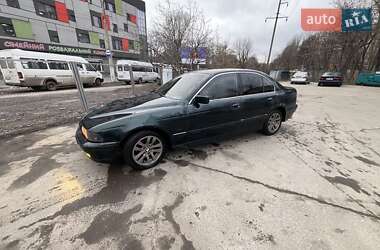 Седан BMW 5 Series 1997 в Дніпрі