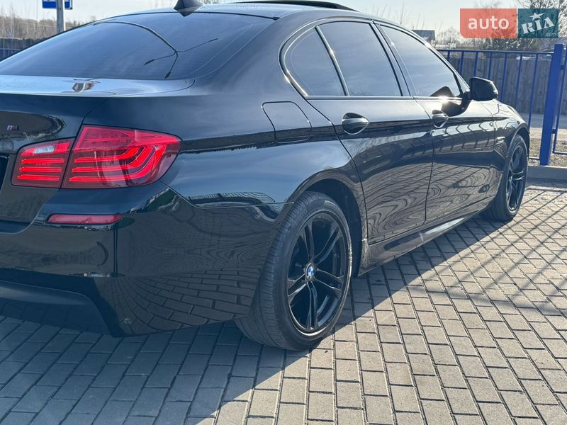Седан BMW 5 Series 2015 в Ковеле