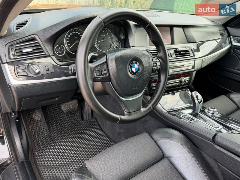 Седан BMW 5 Series 2012 в Киеве