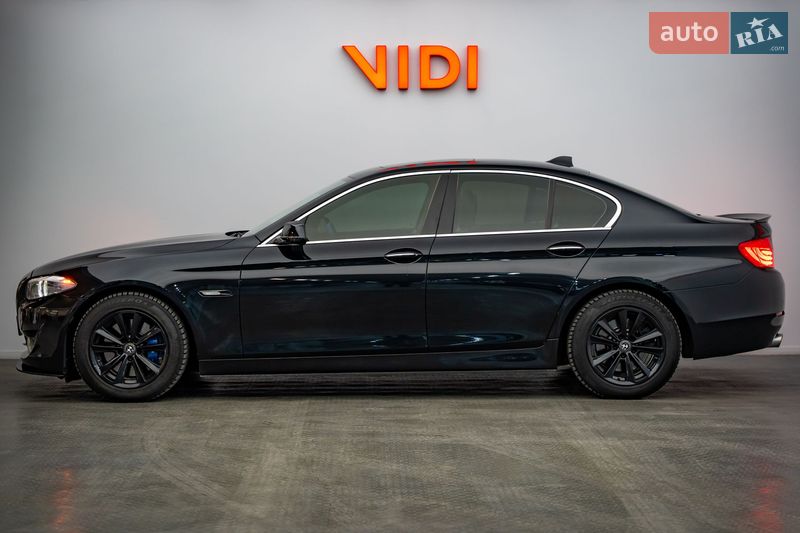 Седан BMW 5 Series 2013 в Киеве