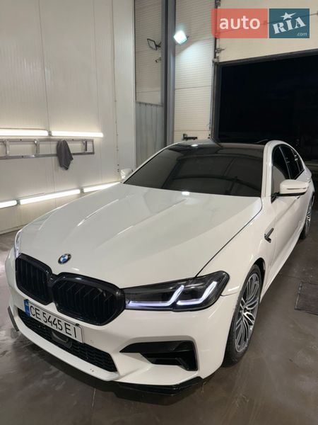 Седан BMW 5 Series 2018 в Черновцах