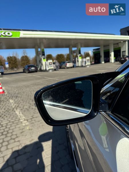 Седан BMW 5 Series 2018 в Львове