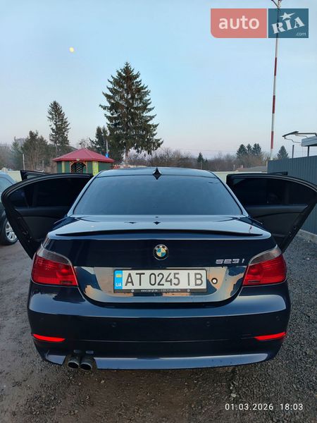Седан BMW 5 Series 2006 в Перемышлянах