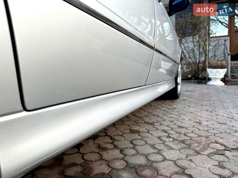 Седан BMW 5 Series 2002 в Черновцах