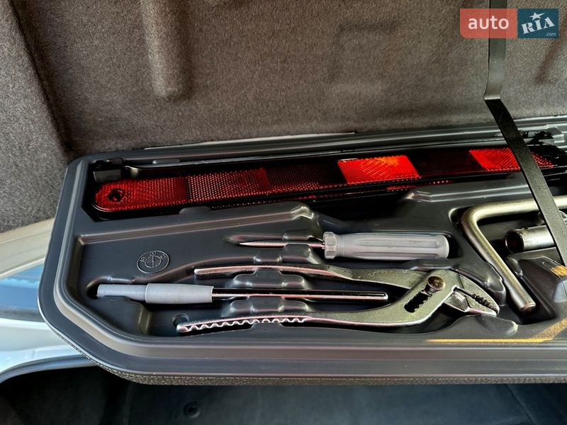 Седан BMW 5 Series 2002 в Черновцах