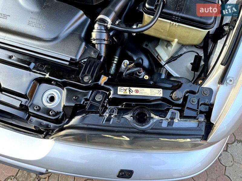 Седан BMW 5 Series 2002 в Черновцах