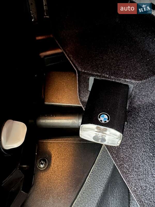 Седан BMW 5 Series 2002 в Черновцах