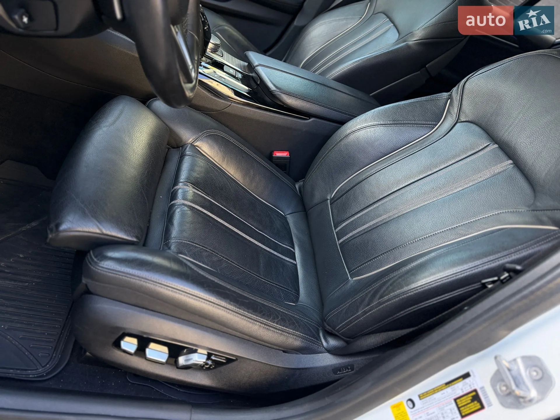 2018 BMW 5er - мініатюра 23
