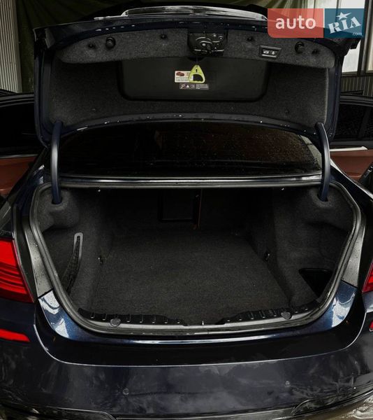 Седан BMW 5 Series 2012 в Вапнярке